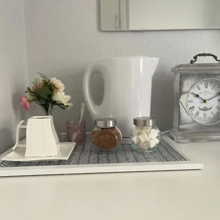 Séjour chez l'habitant Single Room, Shared House