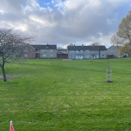 Single Room, Shared House * بريستول