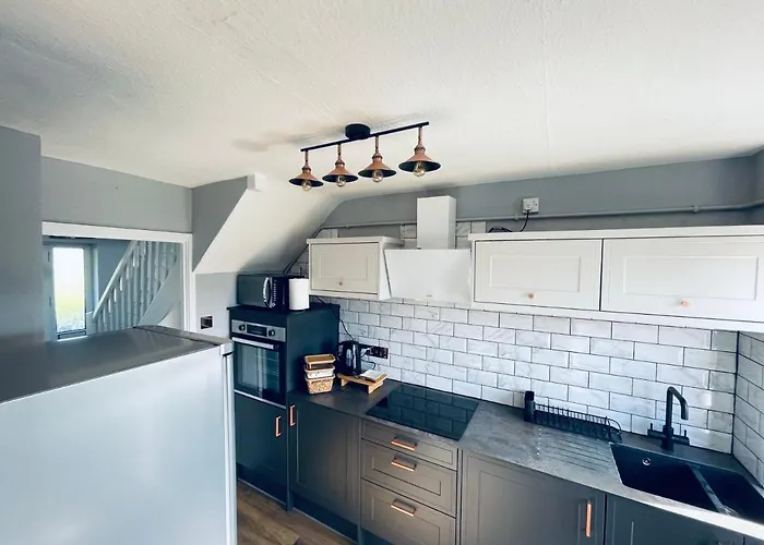 Single Room, Shared House 홈스테이