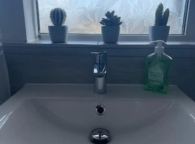 Single Room, Shared House Δωμάτια σε οικογενειακή κατοικία Μπρίστολ